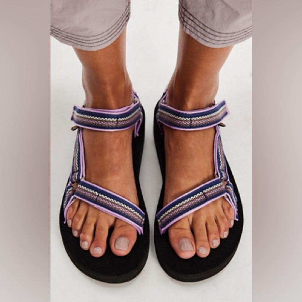 Teva Free People NWT Womens Midform Universal Woven Sandals Lupine/Black Size 9